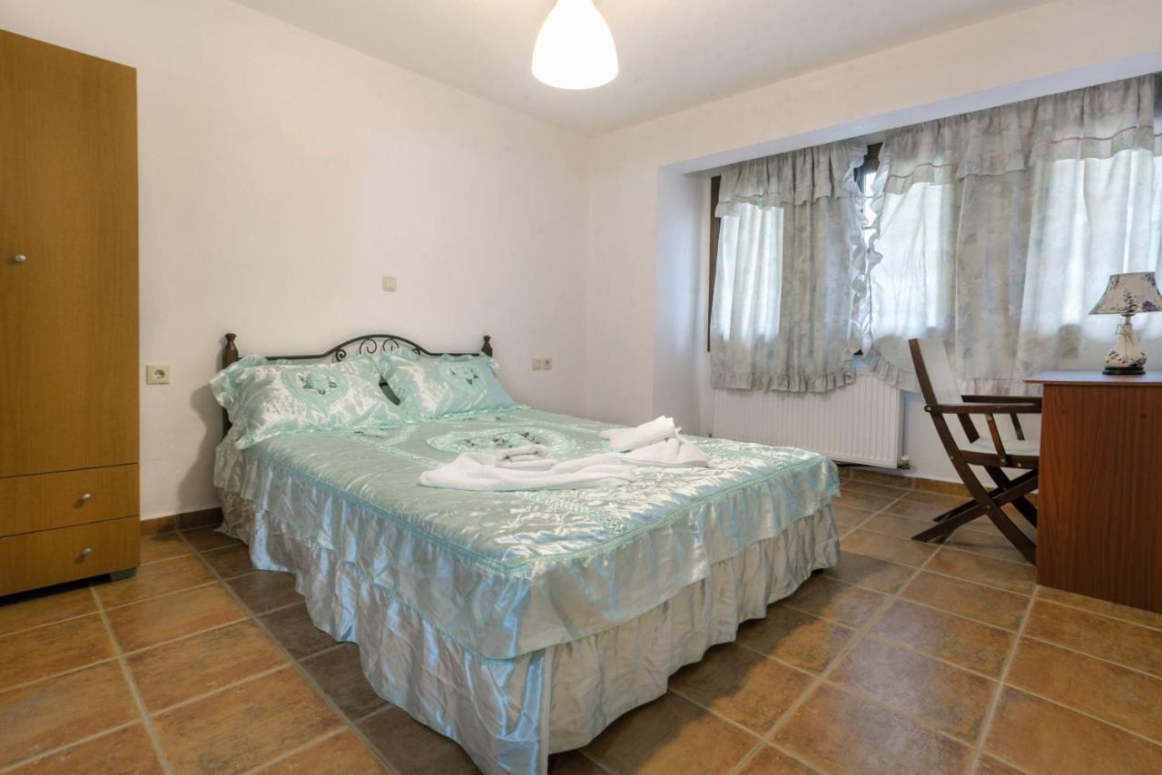 Danai House Appartement Nea Roda Buitenkant foto